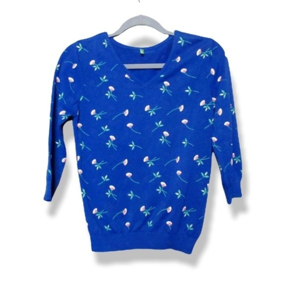 United Colors of Benetton v-neck sweater size sm